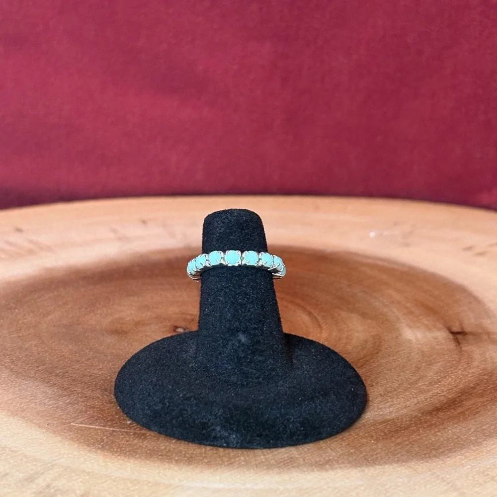 Elegant Turquoise Stone Ring